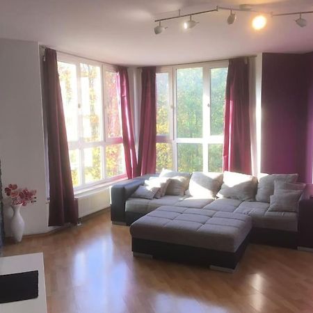 4 Zimmer Wohnung Mit 6 Betten Nahe Hamburg Glinde  Exterior foto