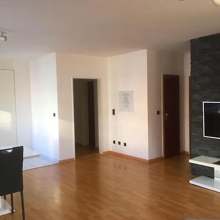 4 Zimmer Wohnung Mit 6 Betten Nahe Hamburg Glinde  Exterior foto