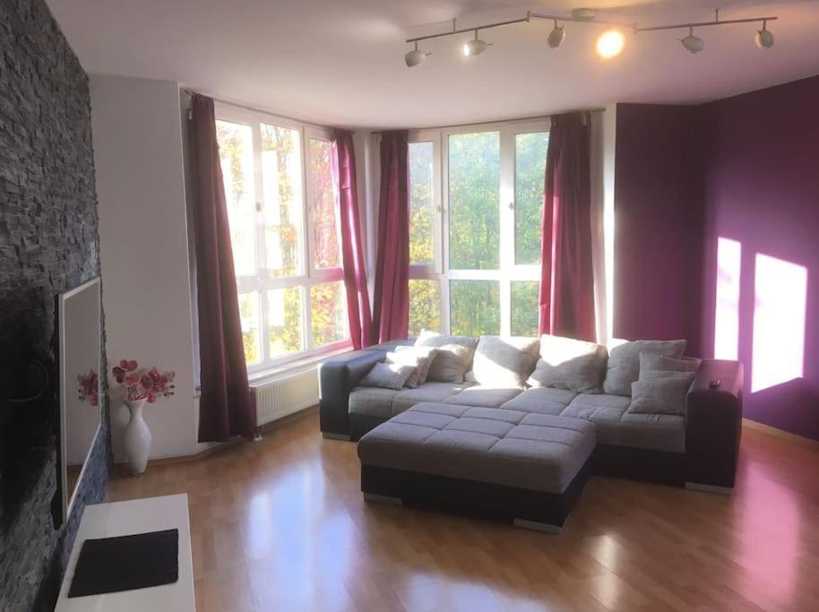 4 Zimmer Wohnung Mit 6 Betten Nahe Hamburg Glinde  Exterior foto